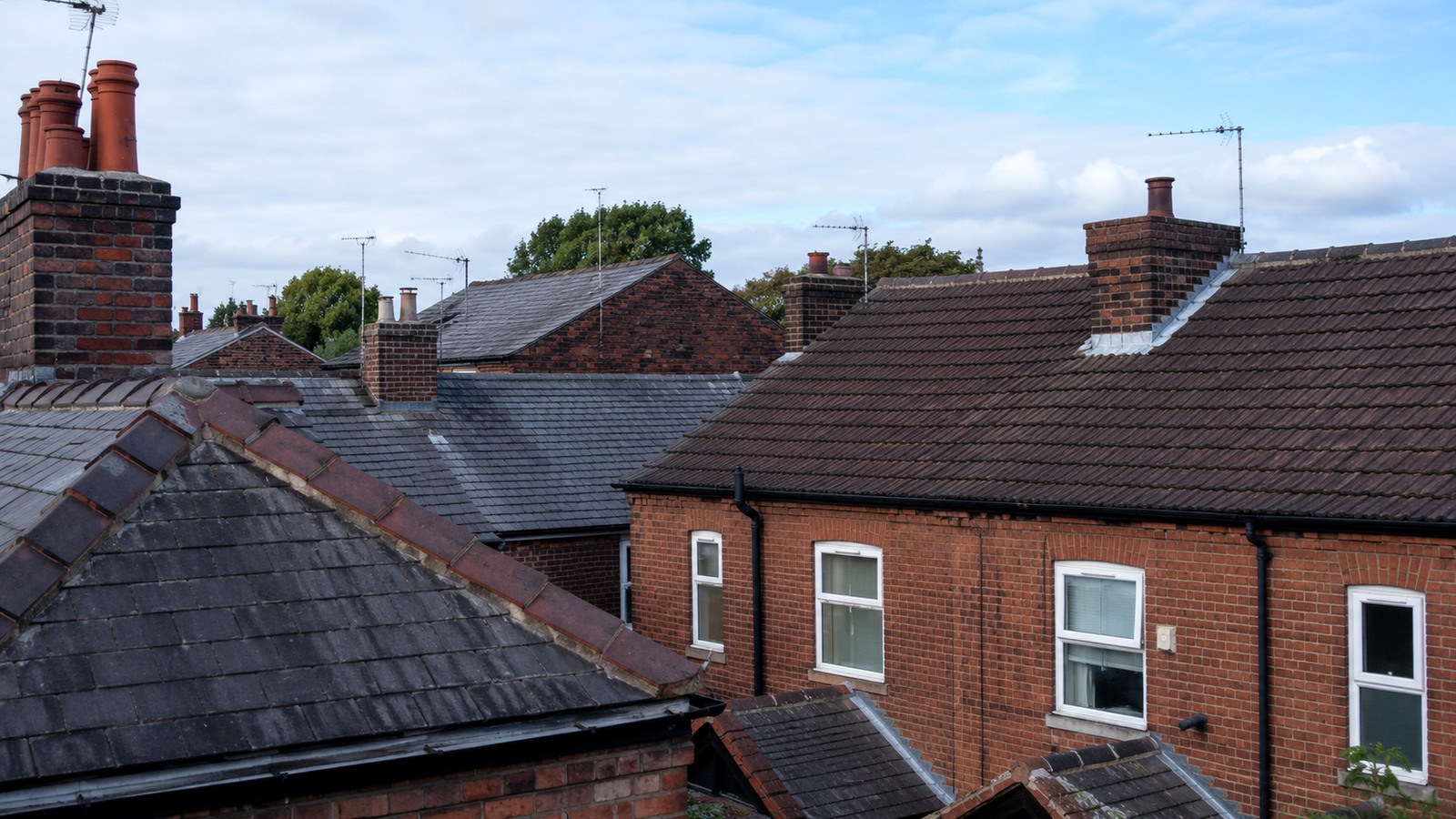 Roofing image for roof repair access and scaffolding in bolton